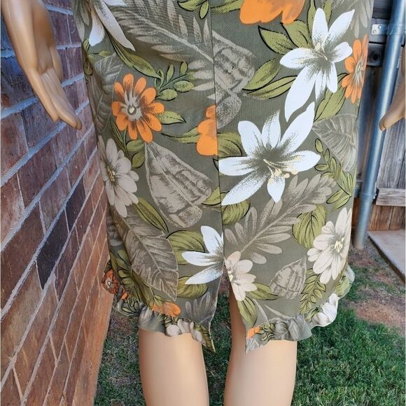 Kathie Lee Women’s  Short Sleeve Floral Olive Green dress - Picture 5 of 14